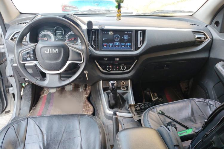Used Isuzu JLM 2022 2.8T Classic Diesel Two-Wheel Drive Comfort Version with Long Wheelbase – JE493ZLQ6E Interior 2