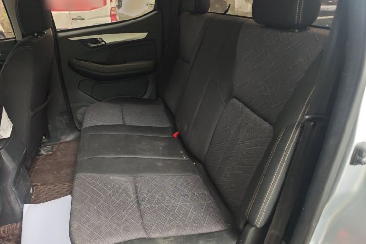 Used Isuzu JLM 2022 2.8T Classic Diesel 4x4 Comfort Edition Standard Wheelbase JE493ZLQ6E Left Rear Seat
