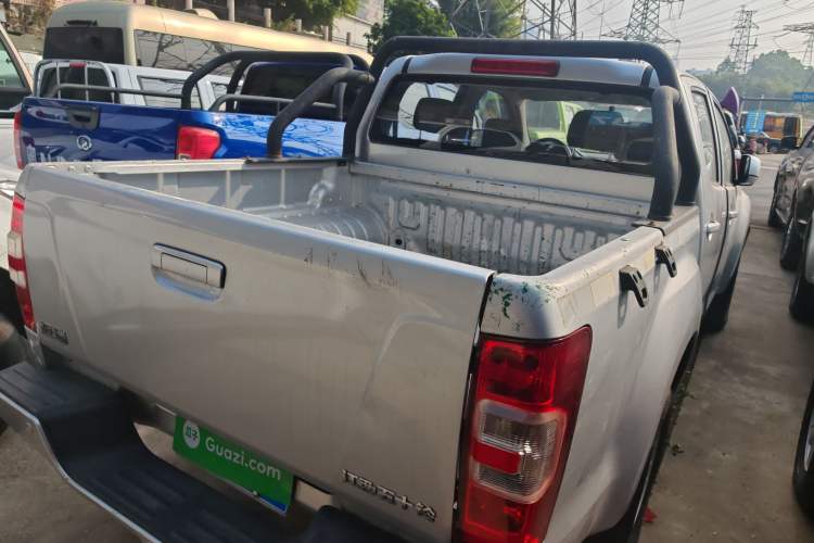 Used Isuzu JLM 2022 2.8T Classic Diesel Two-Wheel Drive Comfort Version with Standard Wheelbase – JE493ZLQ6E Rear Right 45 Deg