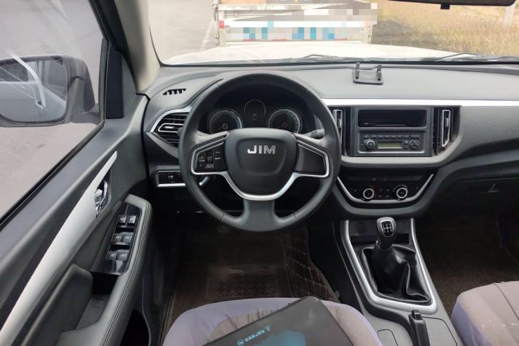 Used Isuzu JLM 2022 2.8T Classic Diesel Two-Wheel Drive Comfort Version with Standard Wheelbase – JE493ZLQ6E Steering Wheel
