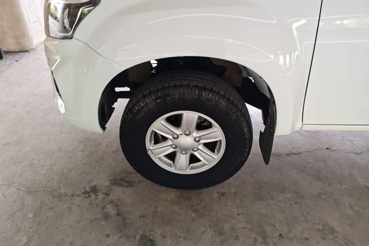 Used Isuzu JLM 2022 2.8T Classic Diesel Two-Wheel Drive Comfort Version with Long Wheelbase – JE493ZLQ6E Exterior 4