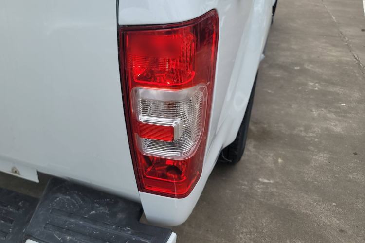 Used Isuzu JLM 2022 2.8T Classic Diesel Two-Wheel Drive Comfort Version with Long Wheelbase – JE493ZLQ6E Exterior 6