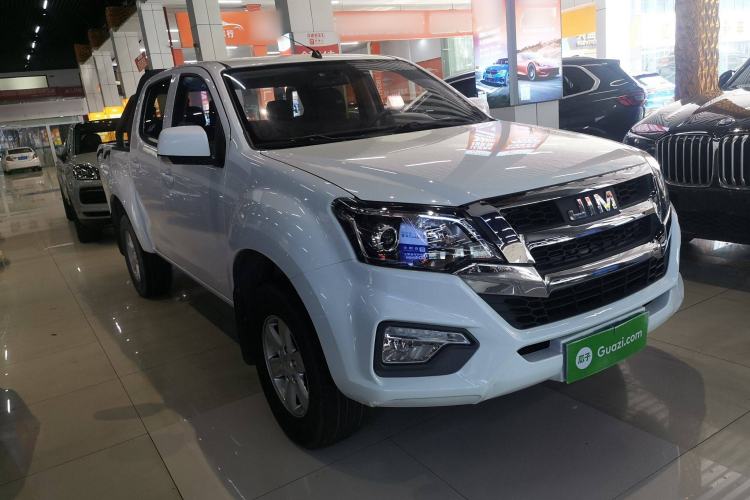 Used Isuzu JLM 2022 2.8T Classic Diesel Two-Wheel Drive Comfort Version with Standard Wheelbase – JE493ZLQ6E Front Right 45 Deg