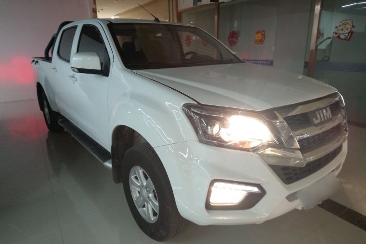 Used Isuzu JLM 2022 2.8T Classic Diesel Two-Wheel Drive Comfort Version with Long Wheelbase – JE493ZLQ6E Front Right 45 Deg