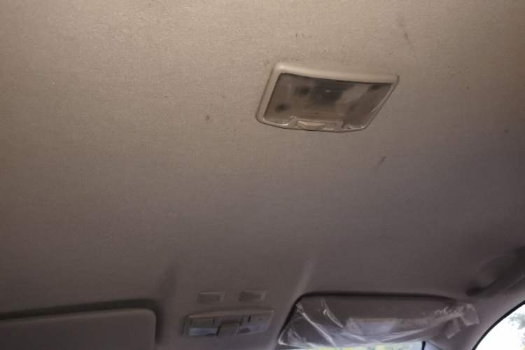 Used Isuzu JLM 2022 2.8T Classic Diesel 4x4 Comfort Plus Long Wheelbase Version JE493ZLQ6E Headliner