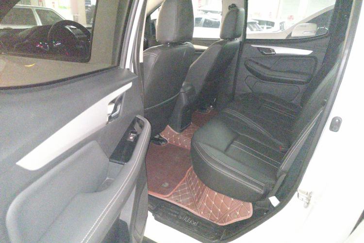 Used Isuzu JLM 2022 2.8T Classic Diesel Two-Wheel Drive Comfort Version with Long Wheelbase – JE493ZLQ6E Left Rear Seat