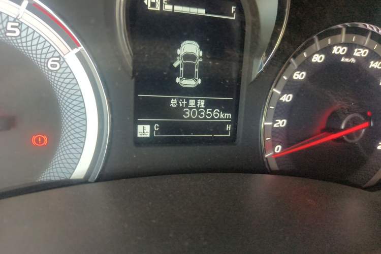 Used Isuzu JLM 2022 2.8T Classic Diesel Two-Wheel Drive Comfort Version with Long Wheelbase – JE493ZLQ6E Odometer Close Up