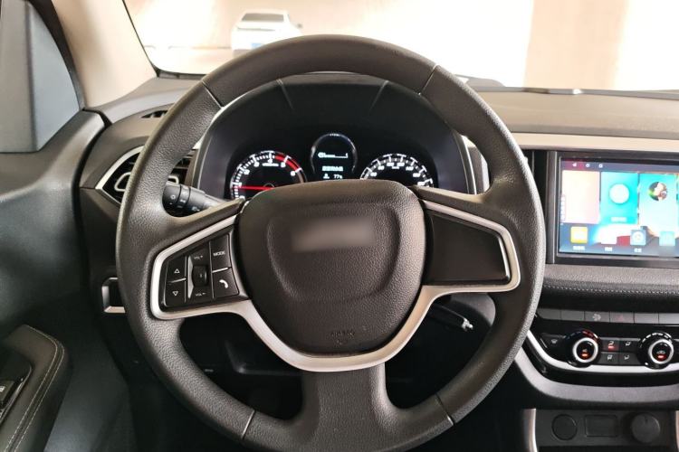 Used Isuzu JLM 2022 2.8T Classic Diesel Two-Wheel Drive Comfort Version with Long Wheelbase – JE493ZLQ6E Steering Wheel
