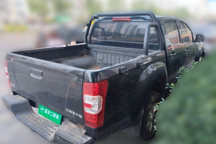 Used Isuzu JLM 2023 2.5T Diesel Manual Two-Wheel Drive Chima Version Standard Wheelbase Rear Right 45 Deg