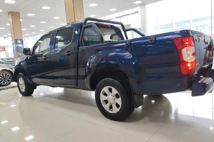 Used Isuzu JLM 2023 2.5T Diesel Manual Two-Wheel Drive Chima Long-Wheelbase Version Exterior 3