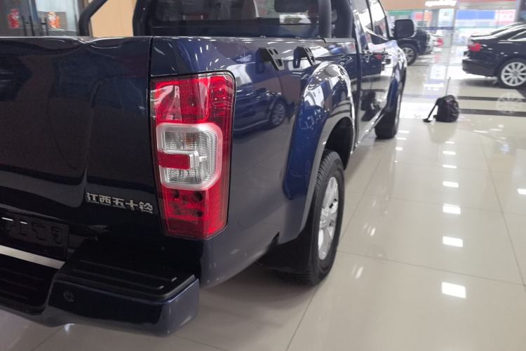 Used Isuzu JLM 2023 2.5T Diesel Manual Two-Wheel Drive Chima Long-Wheelbase Version Exterior 6