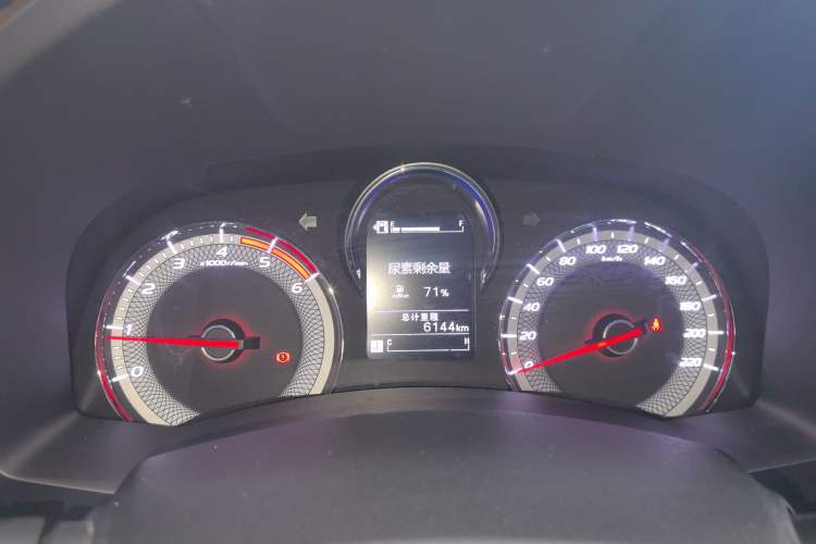 Used Isuzu JLM 2023 2.5T Diesel Manual Two-Wheel Drive Chima Long-Wheelbase Version Instrument Cluster