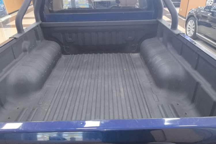 Used Isuzu JLM 2023 2.5T Diesel Manual Two-Wheel Drive Chima Long-Wheelbase Version Trunk