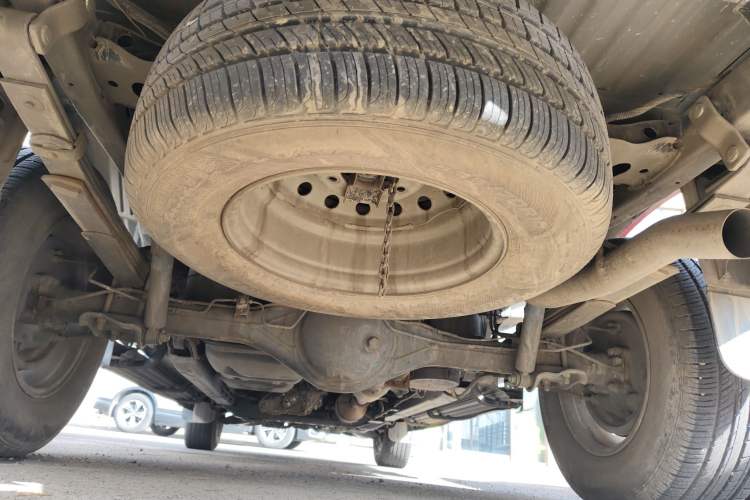Used Isuzu JLM 2023 2.5T Diesel Manual 4x4 Chima Long-Wheelbase Version Chassis Rear