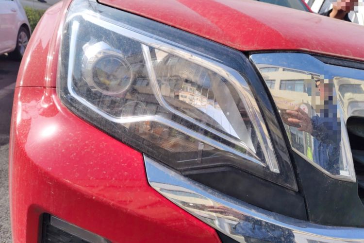 Used Isuzu JLM 2023 2.5T Diesel Manual 4x4 Chima Long-Wheelbase Version Right Front Headlight