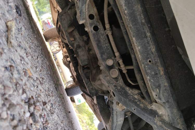 Used Isuzu JLM 2023 2.5T Diesel Manual 4x4 Chima Long-Wheelbase Version Chassis Front