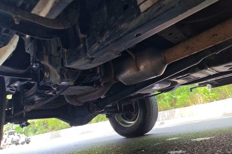 Used Isuzu JLM 2023 2.5T Diesel Manual 4x4 Chima Long-Wheelbase Version Chassis Rear Right