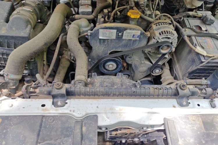 Used Isuzu JLM 2023 2.5T Diesel Manual 4x4 Chima Long-Wheelbase Version Engine Bay