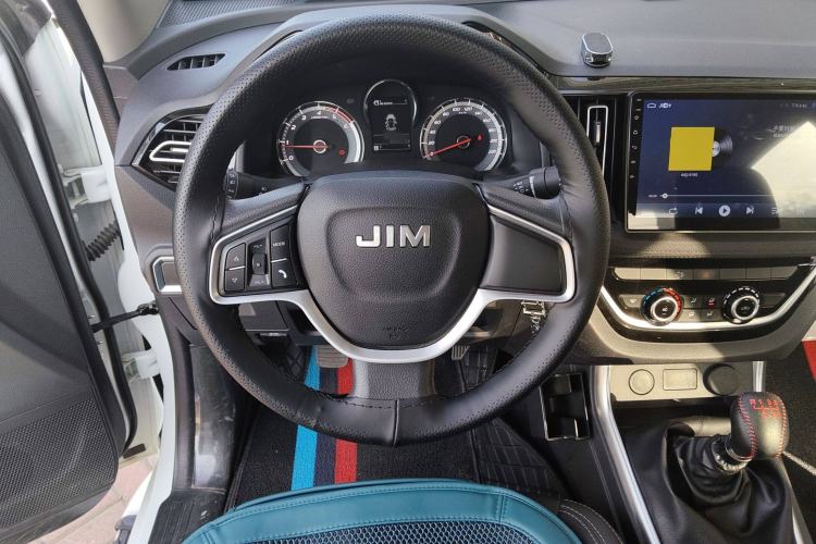 Used Isuzu JLM 2023 2.5T Diesel Manual 4x4 Chima Long-Wheelbase Version Steering Wheel