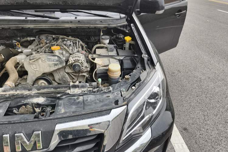 Used Isuzu JLM 2024 2.5T Diesel Automatic 4x4 Chima Type Flat-Base Cargo Bed Engine Bay Left
