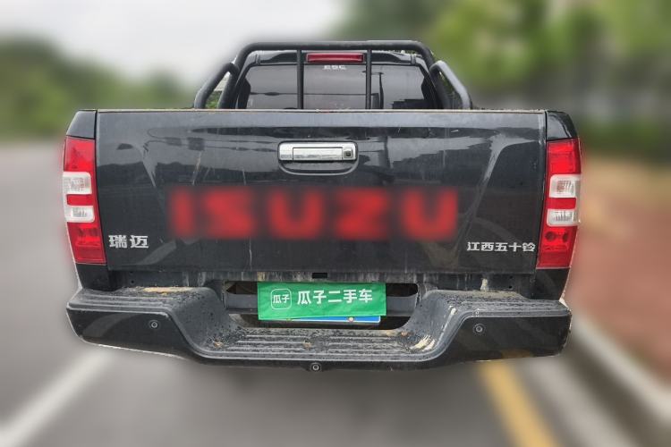 Used Isuzu JLM 2024 2.5T Diesel Automatic 4x4 Chima Type Flat-Base Cargo Bed Rear