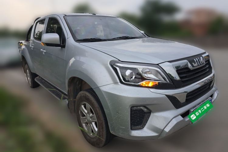 Used Isuzu JLM 2024 Classic 2.8T Diesel Manual Two-Wheel Drive Comfort Version – Standard Wheelbase Front Right 45 Deg