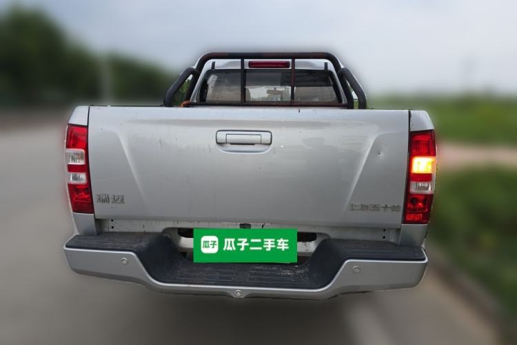 Used Isuzu JLM 2024 Classic 2.8T Diesel Manual Two-Wheel Drive Comfort Version – Standard Wheelbase Rear