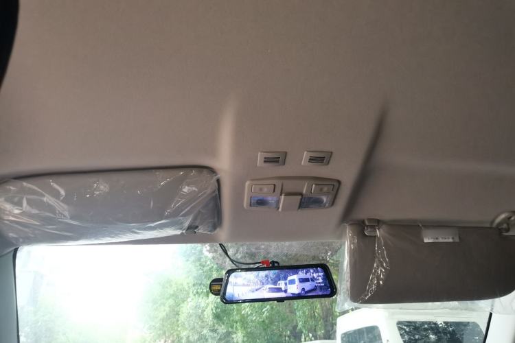 Used Isuzu JLM  Headliner