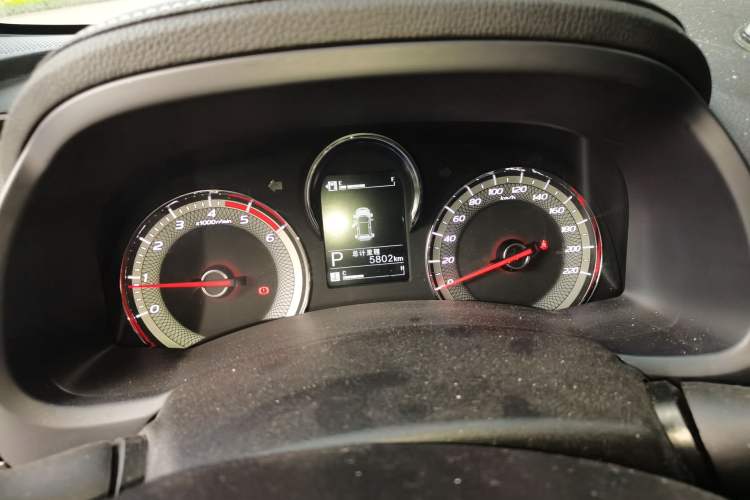 Used Isuzu JLM  Instrument Cluster