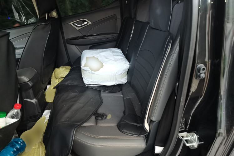 Used Isuzu JLM  Left Rear Seat