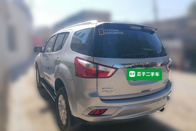 Used Isuzu mu-X 2022 2.0T Gasoline Automatic 4x4 Enjoyment Model 5 Seats Rear Left 45 Deg