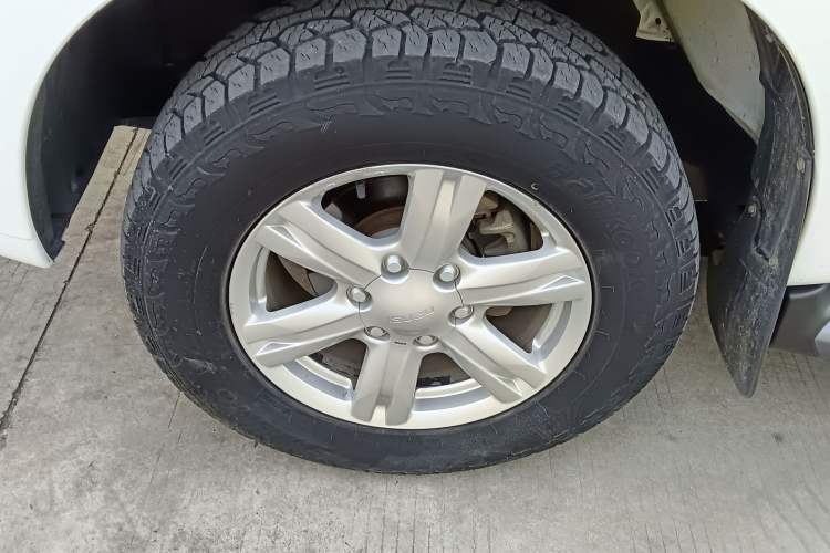 Used Isuzu mu-X 2018 3.0T Diesel Automatic 4x4 X-Trail Edition 7-Seater Exterior 7