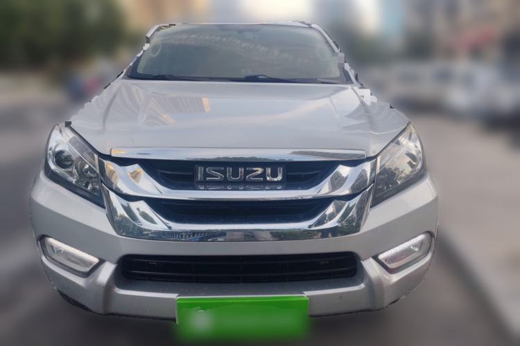 Used Isuzu mu-X 2015 3.0T 4x4 Automatic Luxury 7-Seater Front