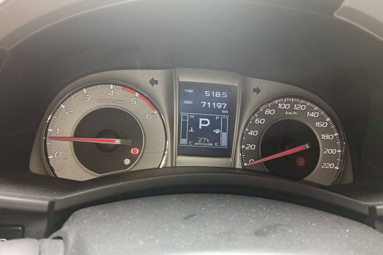 Used Isuzu mu-X 2015 3.0T 4x4 Automatic Luxury 7-Seater Instrument Cluster