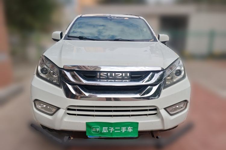 Used Isuzu mu-X 2015 2.5T Two-Wheel Drive Manual Comfort Plus 7-Seater Front