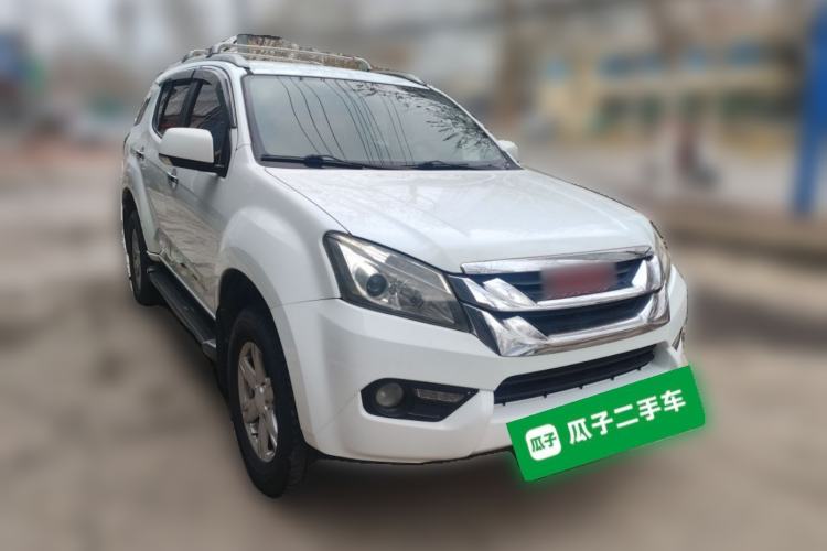 Used Isuzu mu-X 2015 2.5T Two-Wheel Drive Automatic Luxury Edition 7 Seats Front Right 45 Deg