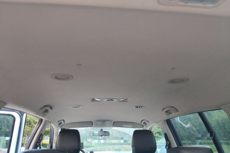 Used Isuzu mu-X 2015 3.0T 4x4 Manual Explorer Model 5 Seats Headliner