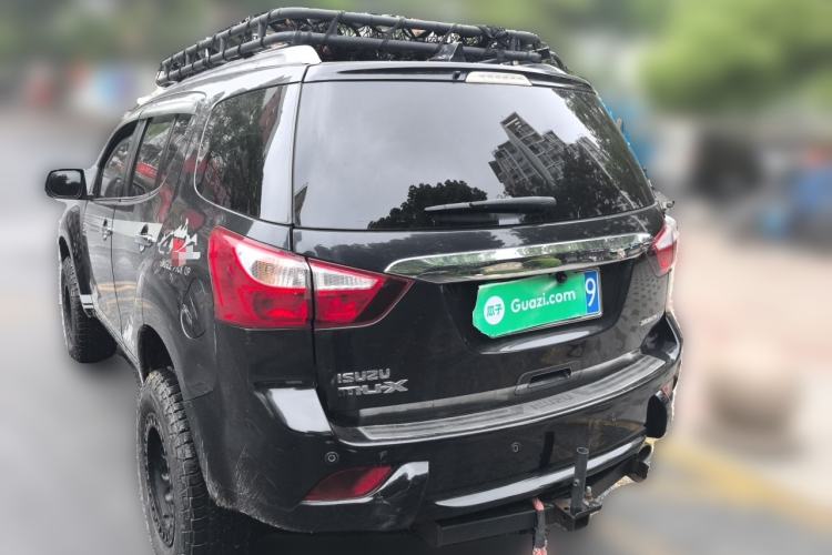 Used Isuzu mu-X 2017 3.0T Four-Wheel Drive Automatic Luxury 7-Seater China IV Standard Rear Left 45 Deg