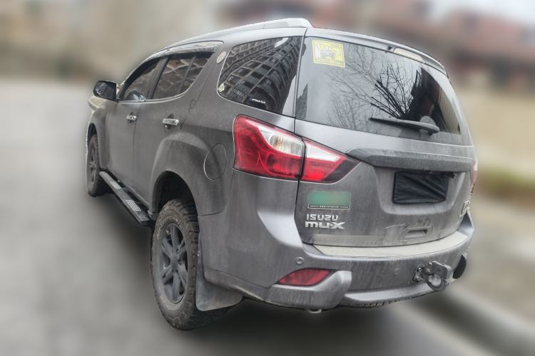 Used Isuzu mu-X 2017 3.0T Four-Wheel Drive Automatic Luxury 7-Seater China IV Standard Rear Left 45 Deg