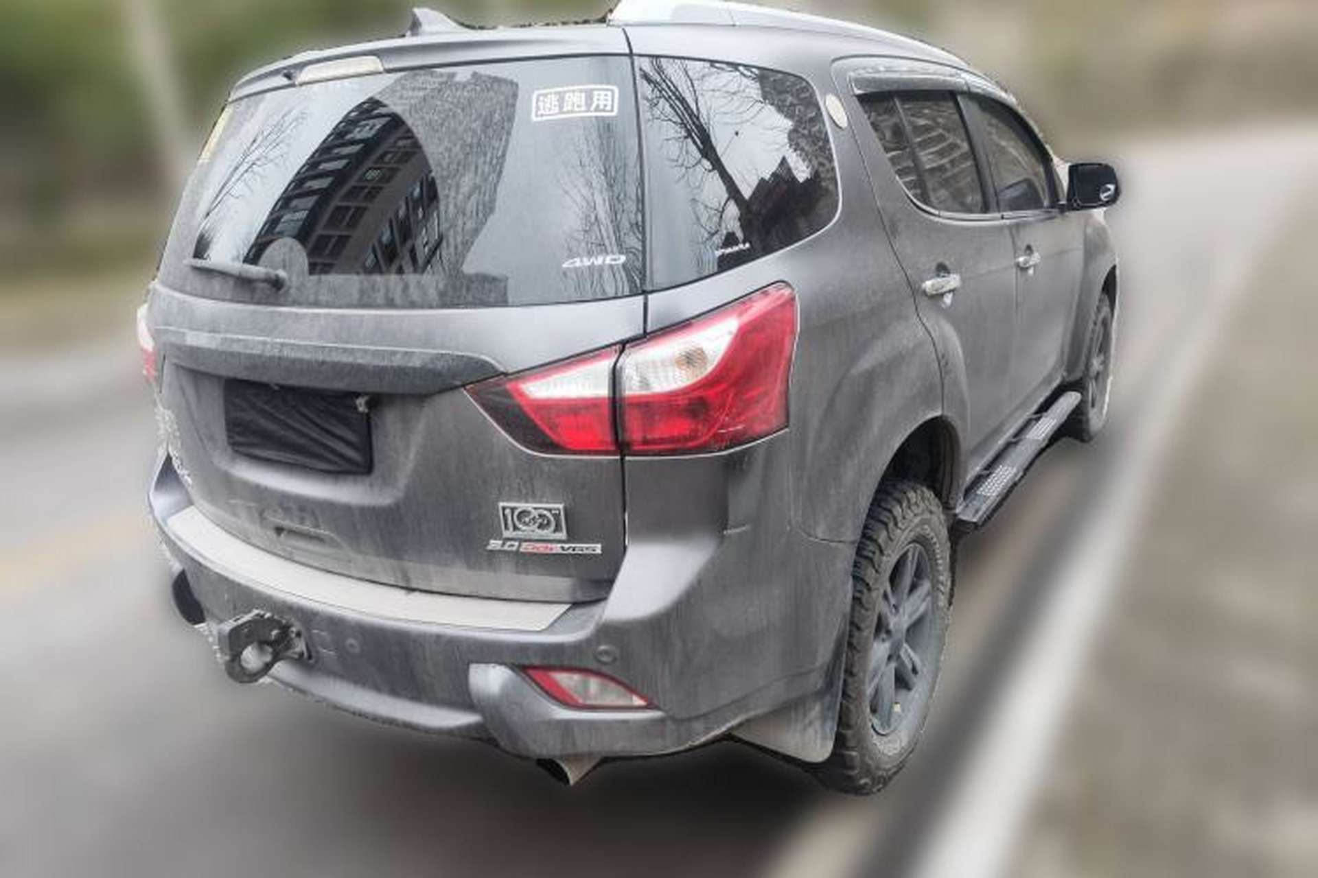 Used Isuzu mu-X 2017 3.0T Four-Wheel Drive Automatic Luxury 7-Seater China IV Standard Rear Right 45 Deg