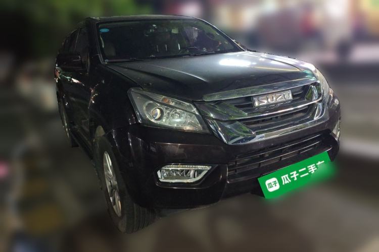 Used Isuzu mu-X 2017 3.0T Four-Wheel Drive Automatic Luxury 7-Seater China V Emission Standard Front Right 45 Deg