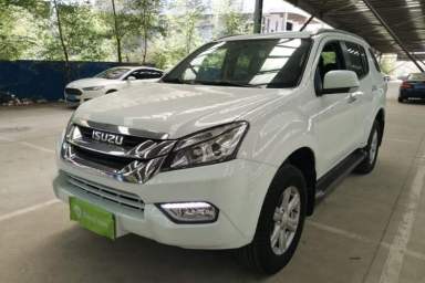 Used Isuzu mu-X 2017 2.5T Two-Wheel Drive Automatic Comfort Touring Version 7 Seats