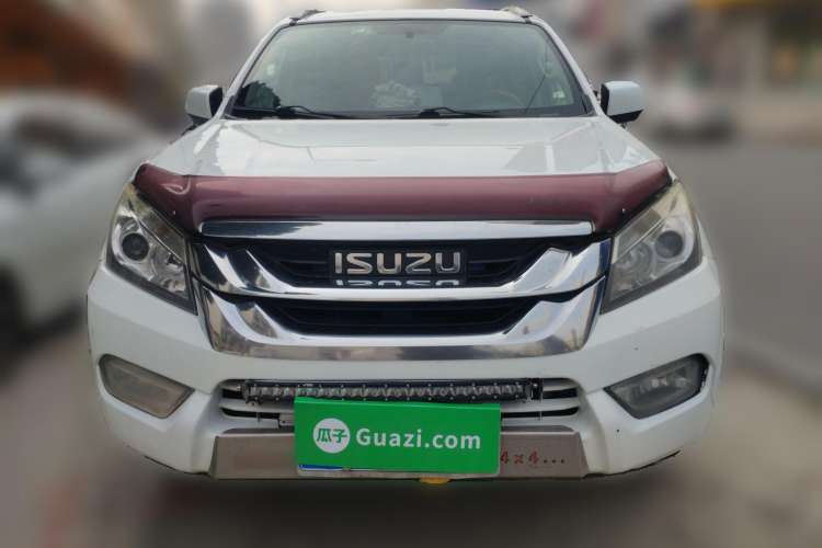 Used Isuzu mu-X 2017 3.0T Four-Wheel Drive Automatic Luxury 7-Seater China IV Standard Front