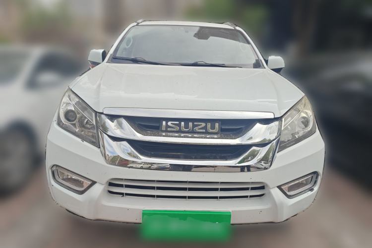 Used Isuzu mu-X 2017 3.0T Four-Wheel Drive Automatic Luxury 7-Seater China V Emission Standard Front