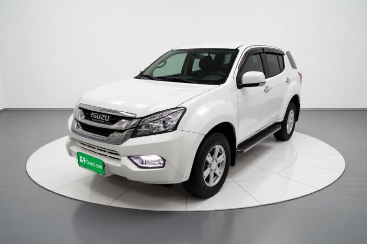 Used Isuzu mu-X 2017 2.5T Two-Wheel Drive Automatic Comfort Touring Version 7 Seats Guazi used car, China used car export, Used car for sale, Used  cars, Cheapest cars for sale