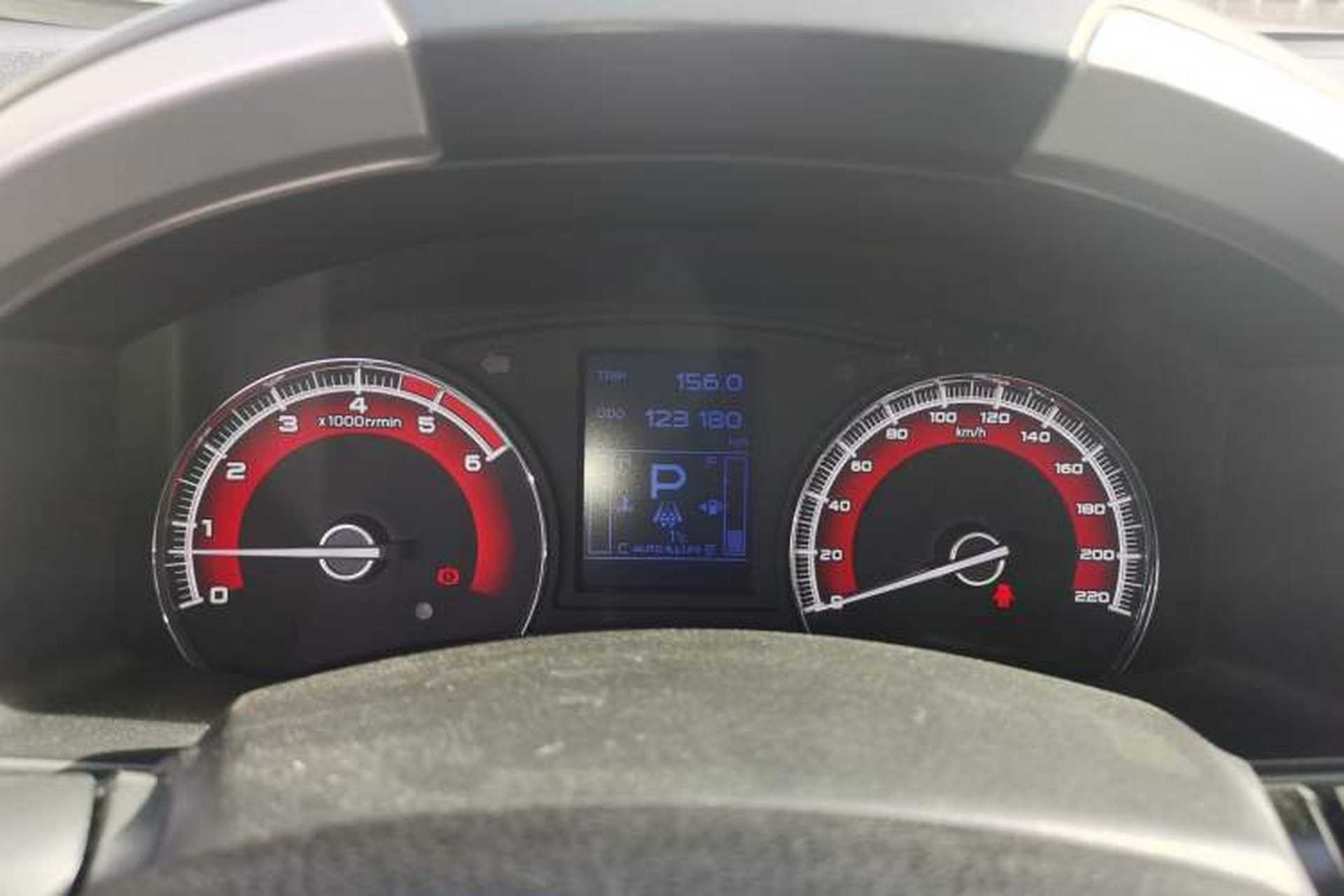 Used Isuzu mu-X 2017 3.0T Four-Wheel Drive Automatic Luxury Edition 5 Seats China IV Standard Instrument Cluster