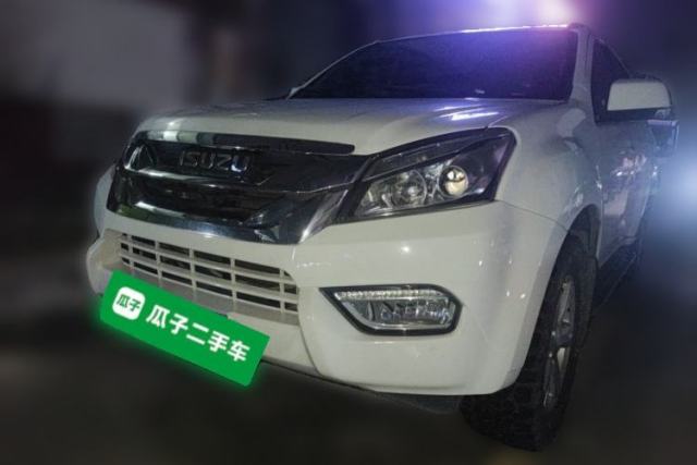 Used Isuzu mu-X 2017 3.0T Four-Wheel Drive Automatic Luxury 7-Seater China V Emission Standard