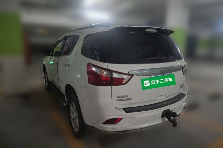 Used Isuzu mu-X 2017 3.0T Four-Wheel Drive Automatic Luxury Edition 5 Seats China V Emission Standard Rear Left 45 Deg