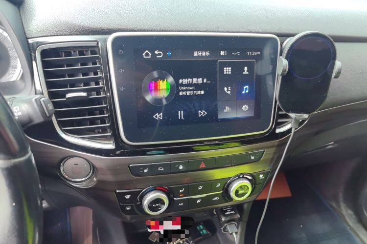 Used Isuzu mu-X 2018 1.9T Diesel Automatic 4x4 Enjoyment Edition 5 Seats Audio And AC Panel