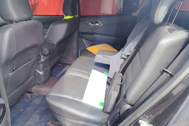 Used Isuzu mu-X 2018 1.9T Diesel Automatic 4x4 Enjoyment Edition 5 Seats Left Rear Seat